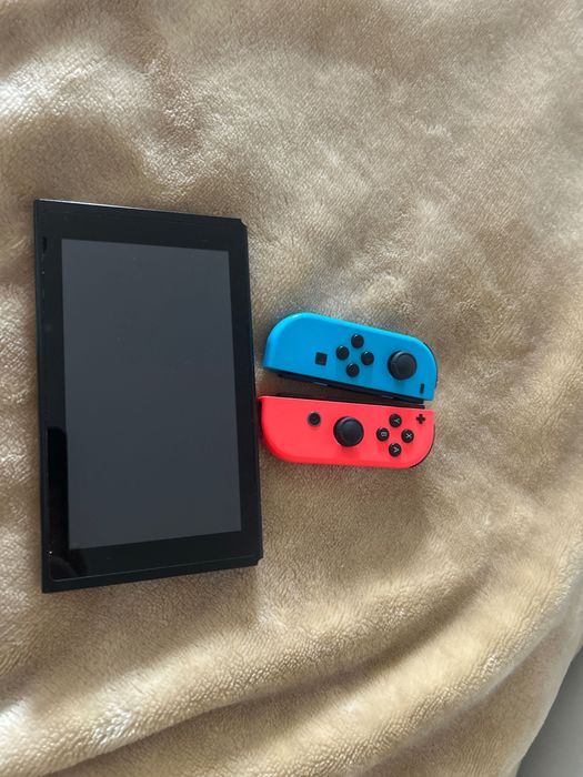 NINTENDO SWITCH оригинална