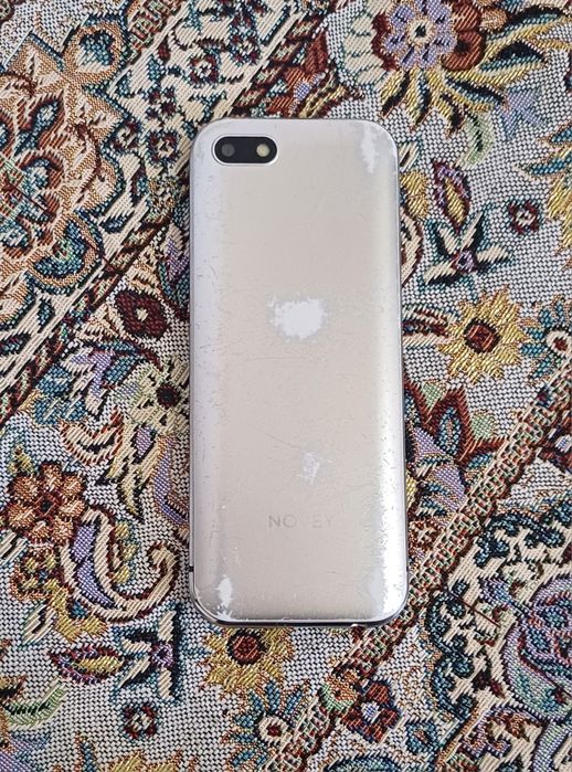 Простой телефон 2 сим карта и флешка окид