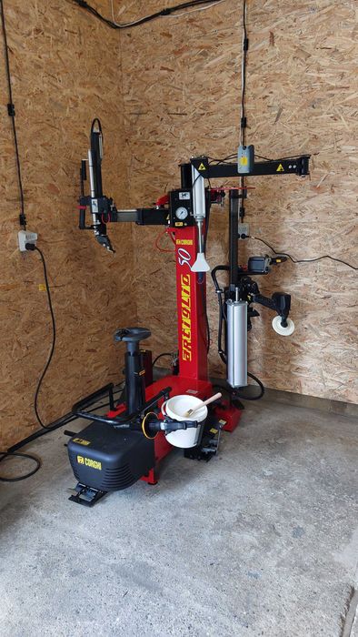 CORGHI - Artiglio 50  Монтаж / Демонтаж машина за гуми - без щанга