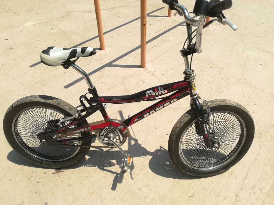 Велосипед подростковый на 9-14л  через  Телеграм не общаюсь