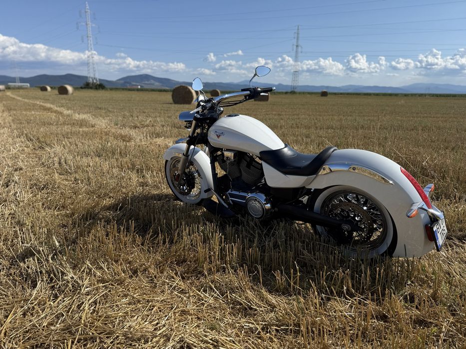 Victory Boardwalk schimb cu Lexus LS sau VW Phaeton, ofer diferenta