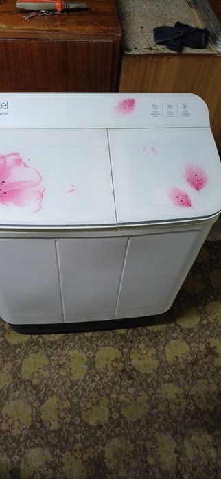 Продаётся стиральная машинка полуавтомат.