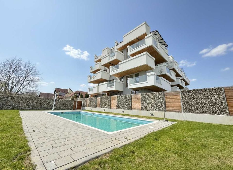Apartament 3 camere - Gradina - Piscina - Parcare Subterana
