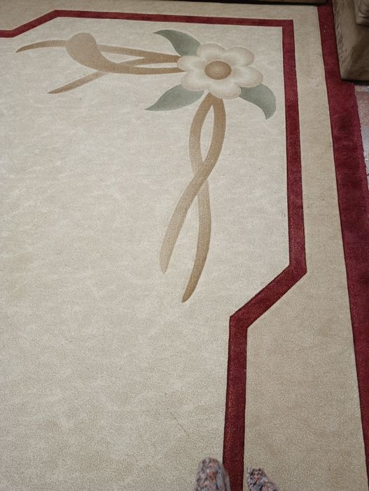 Продам ковёр , в хорошем состоянии