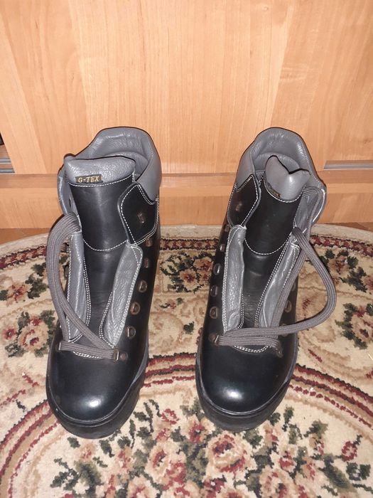 Bocanci noi munte iarna Asolo Shoes-Planeta G-Tex talpa Vibram 4 sezoa