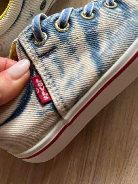 Спортни обувки Levi’s