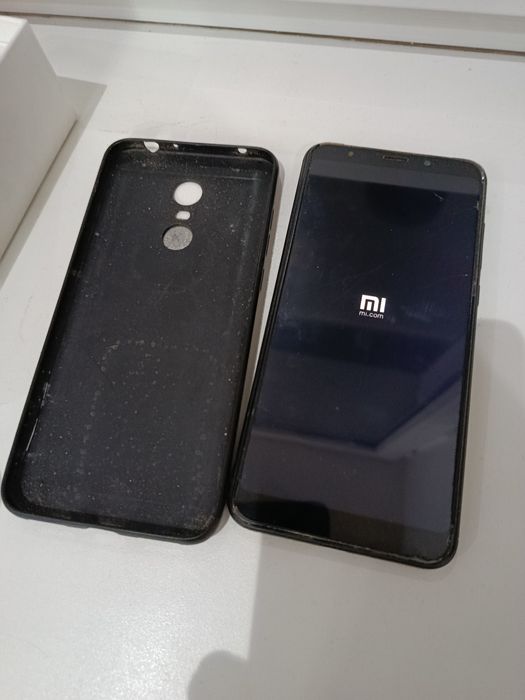 Xiaomi Редми 5 плюс