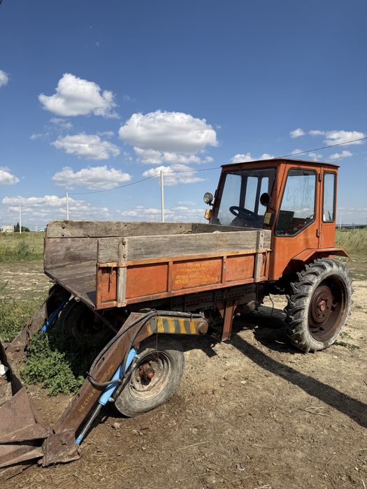 Продам трактор Т-16