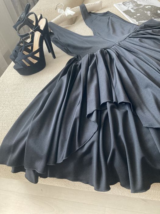 Sandale negre din piele intoarsa ecologica