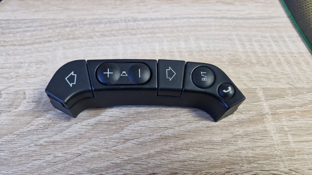 Кнопки на руль BMW E38 E39 E53