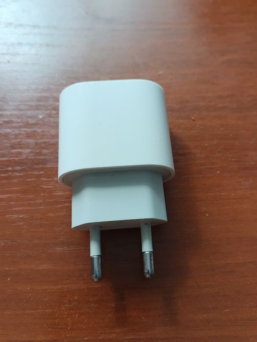 Оригинальный адаптер Apple USB-C