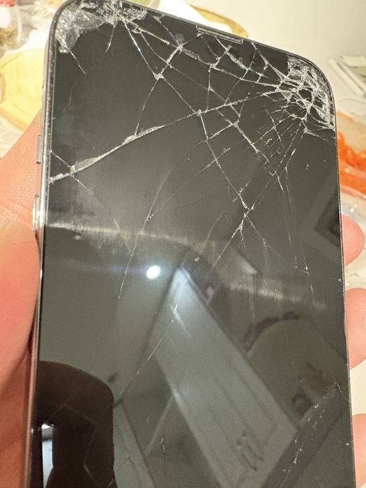 Продам iphone 13 pro 128gb