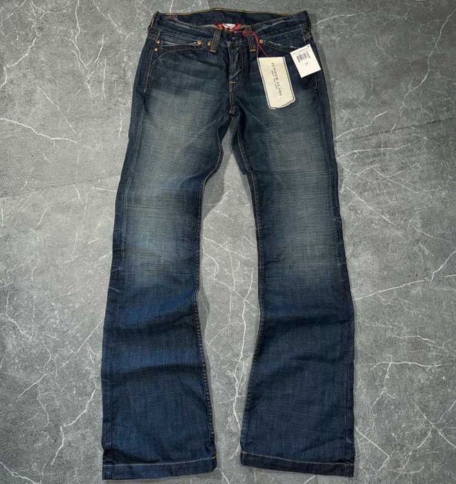 Flared baggy jeans