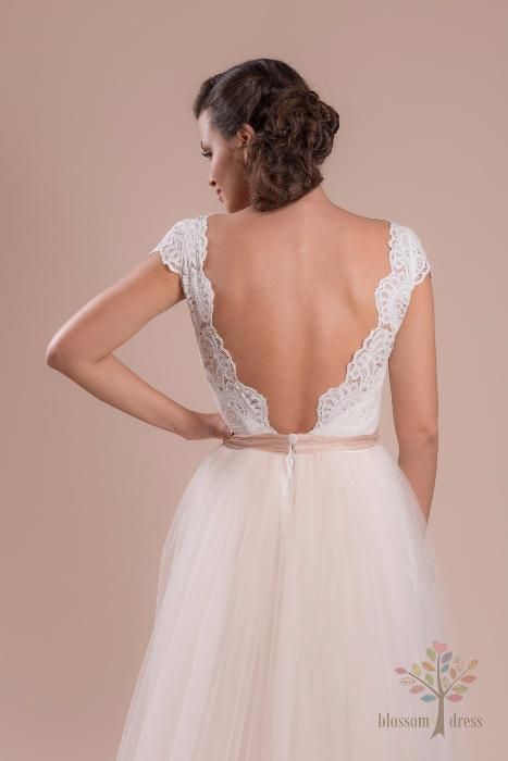 ROCHIE mireasa, culoare alba / voal lung matase, marimea s (1,63 cm)
