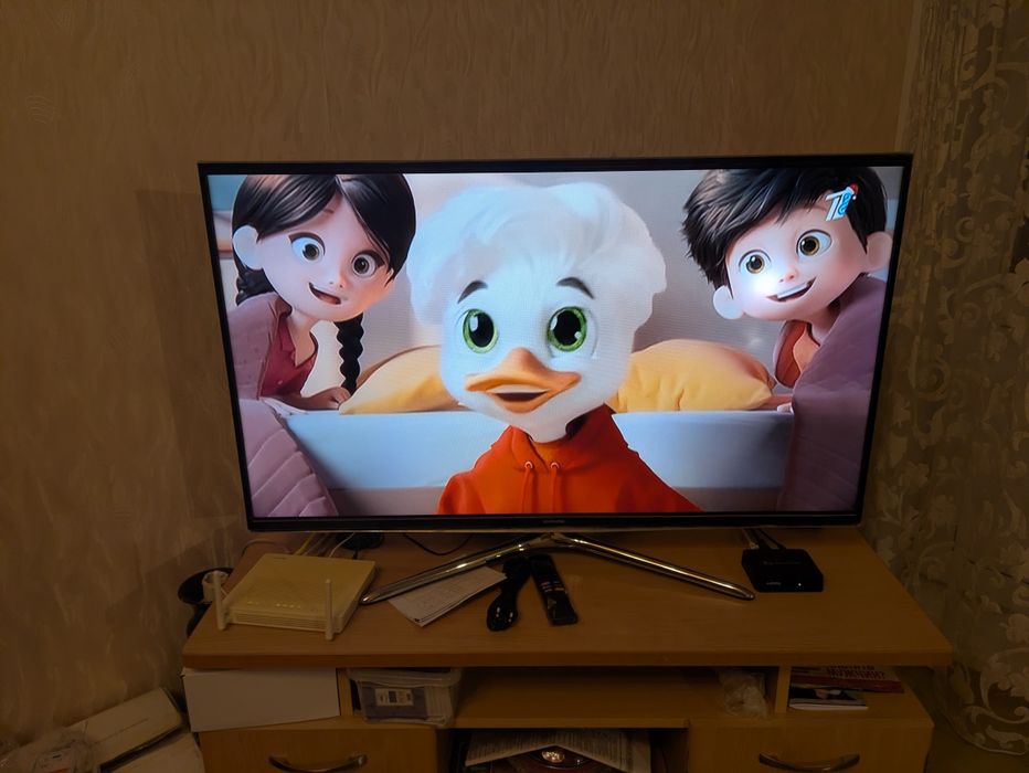 Телевизор smart Samsung 43