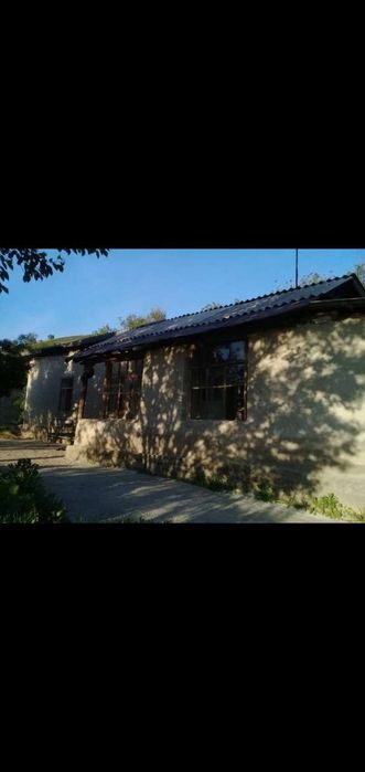 Главасой, Газалкенга якин жойда яхши табиат койнидаги дала ховли бор.