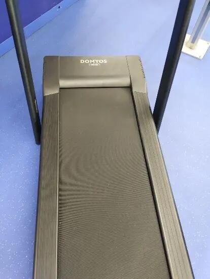 Bandă de alergat pliabilă și cu grad de - produs resigilat Decathlon