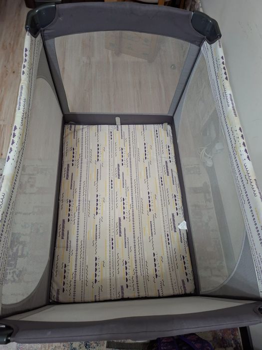 Продам кровать -манеж