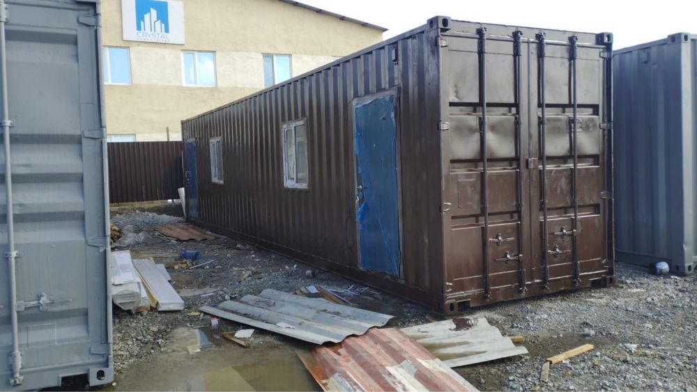 Контейнер утепленные и пустой