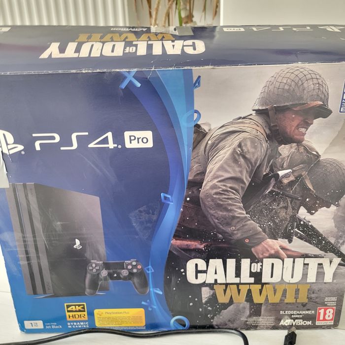 Плейстешън 4  Pro