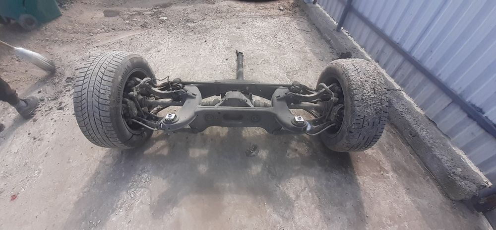 Punte spate Mercedes E class w213