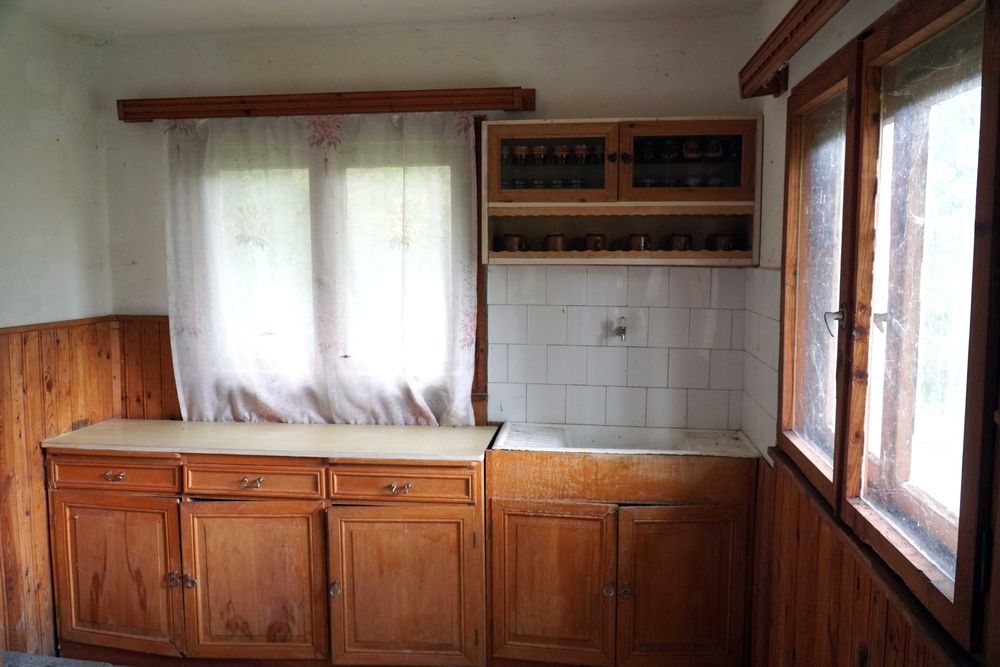 Къща село Белица, махала Бойчиновци, Община Ихтиман, Софийска област