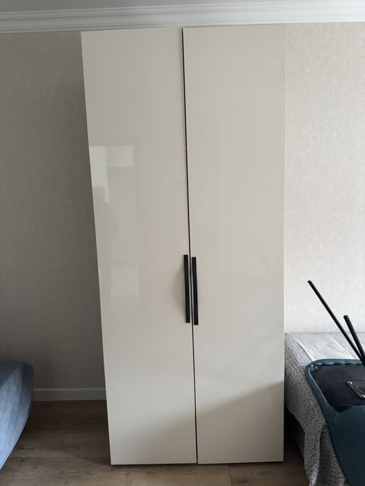 Шкаф для одежды и вещей