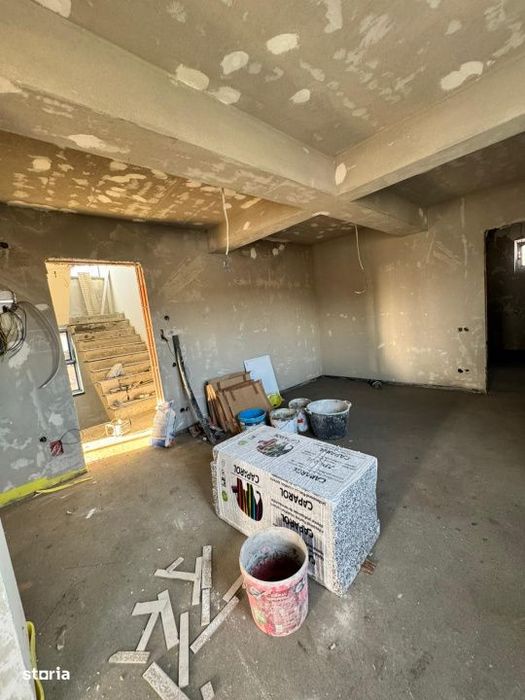 Apartament 3 camere, 43 mp, zona Vest