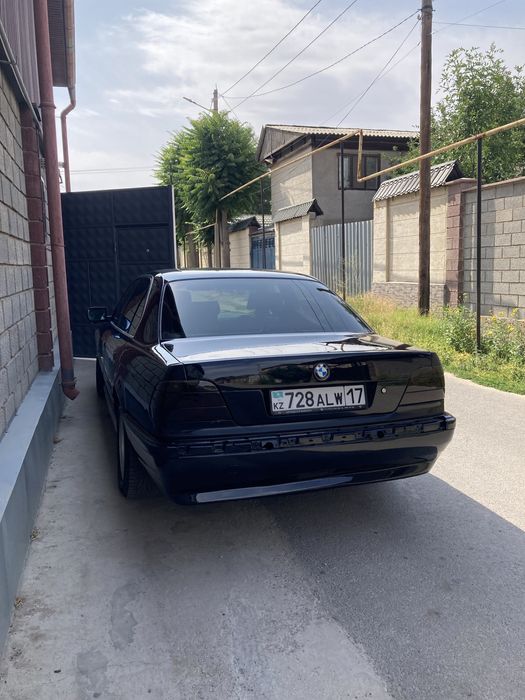 Продам бмв 728 бумер