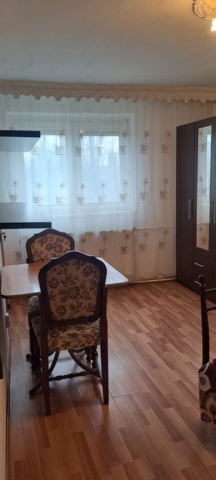 Garsoniera pe str Podului de inchiriat