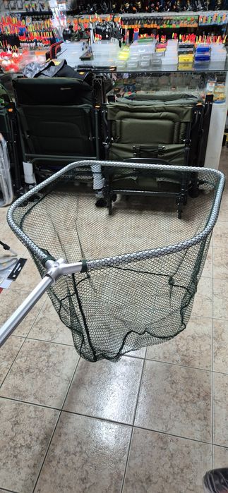 Шаранджийски кеп с алуминиева рамка CARP FOCUS 70/60см.