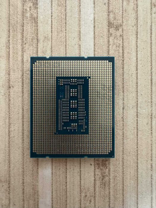 Intel i9-13900KF Tray, 24C/32T, 5.8GHz Boost, LGA1700