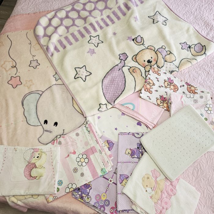 Бебешки сет одеяла със чаршафи
