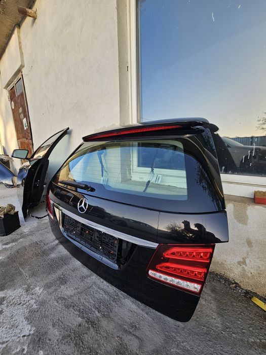 Haion ,stop mercedes w212 facelift cod culoare 040