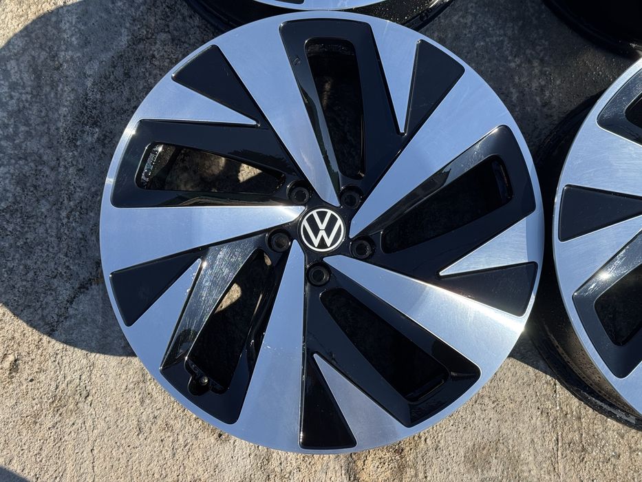 Оригинални 20” VW Джанти