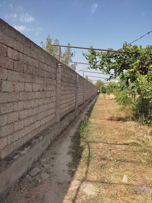 Хусусийлаштирилган уй жой сотилади. Жами 41 сотих.