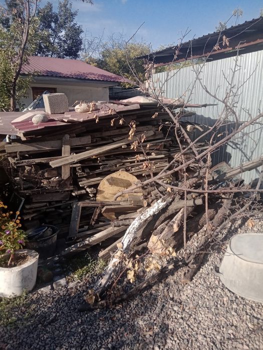 Дрова доски байсерке