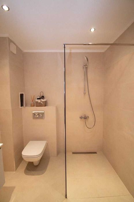 Дава се под наем Тристаен апартамент в София, Бояна - 100 кв.м за 1000 € - Снимка #1