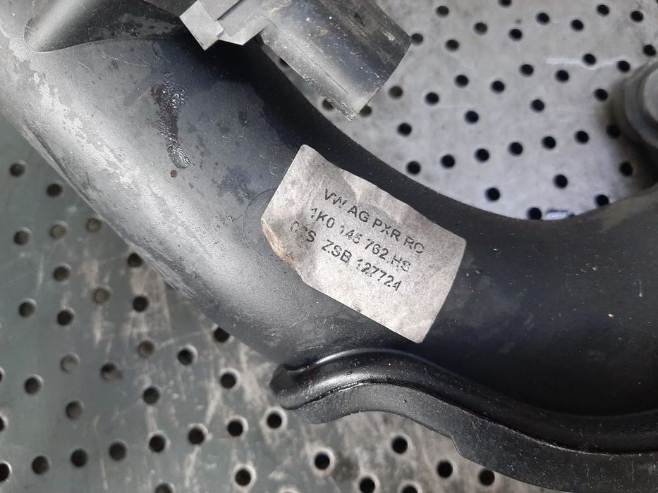 Furtun tubulatura intercooler 1.6 tdi cay vw golf 6 skoda superb 2 octavia 2 l1k0145762hs 1k0145838af