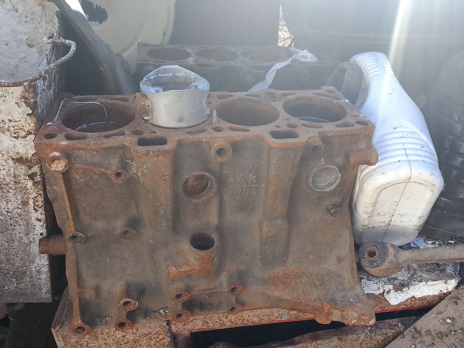 Ваз блок сатылады