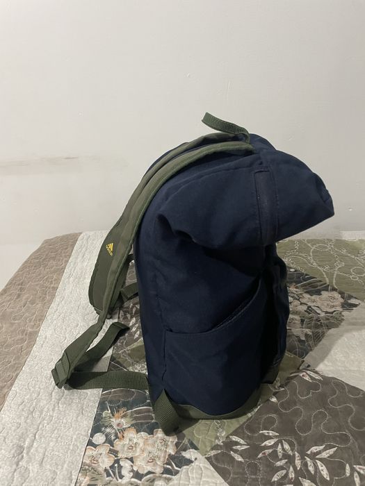 Рюкзак Adidas                                   .