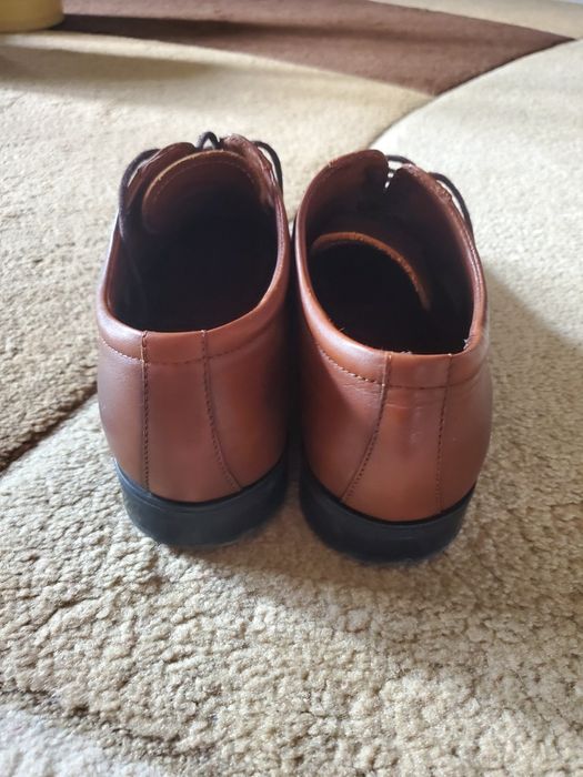 Pantofi de piele pentru barbati, marimea 42