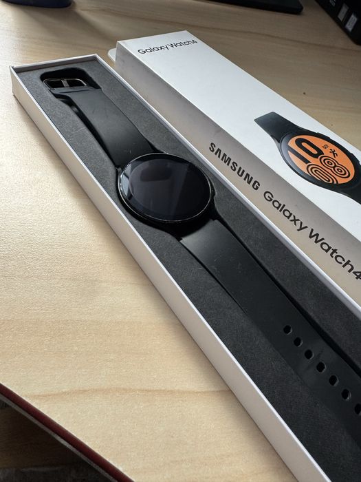 Samsung Galaxy Watch 4