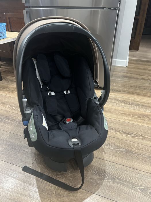 кресло для авто для младенцев