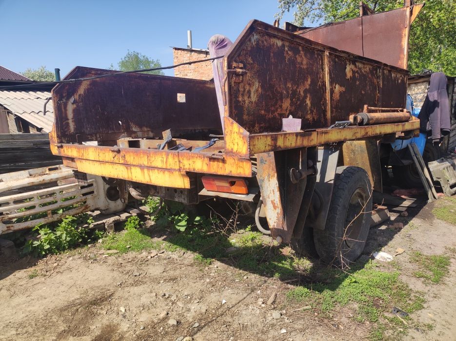 Зил. Запчасти. В наличии