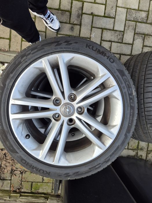 Jante 5x120 r18 opel insignia anvelope de vara  kumho 235/45/18