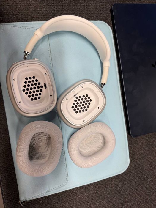 Apple AirPods Max (1gen)
