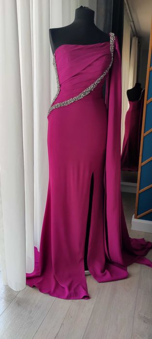 Rochie seara lunga fucsia
