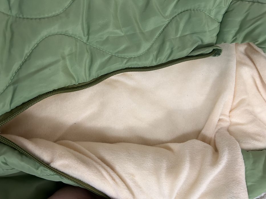 продается детские комбинезоны