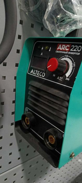 Сварочный инвертор ALTECO ARC 220